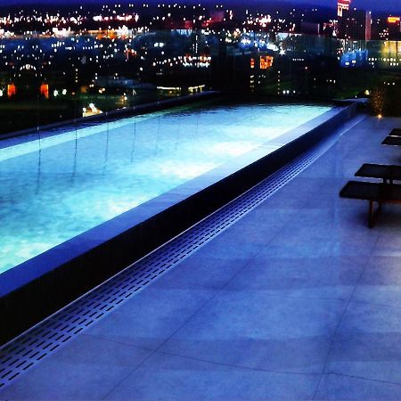 Studio Aconchego, Proximo A Rua Da Consolacao, Aos Metros Republica E Anhangabau, Com Ar Condicionado, Piscina, Academia, Wifi E Varanda Сан-Паулу Екстер'єр фото